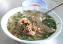 Bánh canh Long Hương nổi tiếng Vũng Tàu