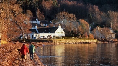 Điểm săn quái vật hồ Loch Ness được rao bán