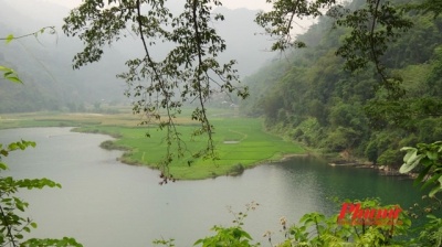 Hồ Ba Bể - nàng công chúa ngủ trong rừng