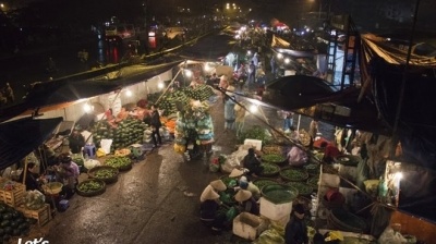 Long Biên lọt top 7 khu chợ trời thú vị nhất thế giới