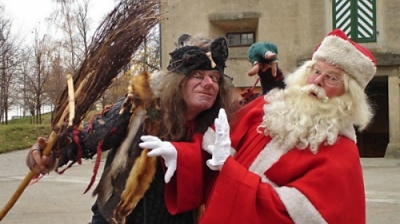 Những câu chuyện hay nhất về người phát quà đêm Noel