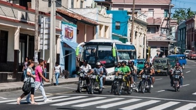 Santiago de Cuba còn vang tiếng còi xe...