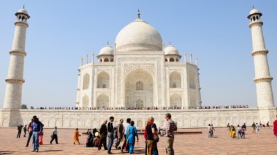 Taj Mahal, biểu tượng tình yêu của người Ấn