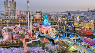 Trải nghiệm thế giới thần tiên ở Lotte World