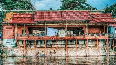 Vẻ đẹp huyền ảo của Campuchia trong mưa