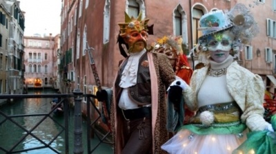 Độc đáo lễ hội hóa trang Venice