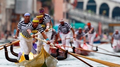 Khám phá lễ hội đua thuyền quý tộc ở Venice