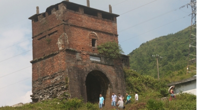 Khám phá nơi “vách ngăn” trời đất