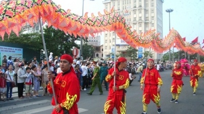 Lễ hội đường phố quốc tế rộn rã cả cố đô Huế
