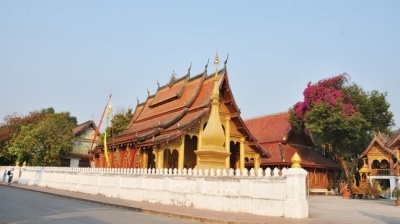 Luangprabang: Viên ruby đa sắc