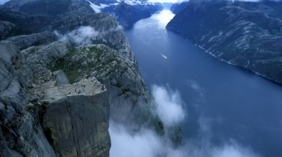 Preikestolen, chuyến viễn du lên vách đá