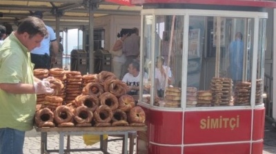 Thưởng thức món Simit cực ngon ở Istanbul